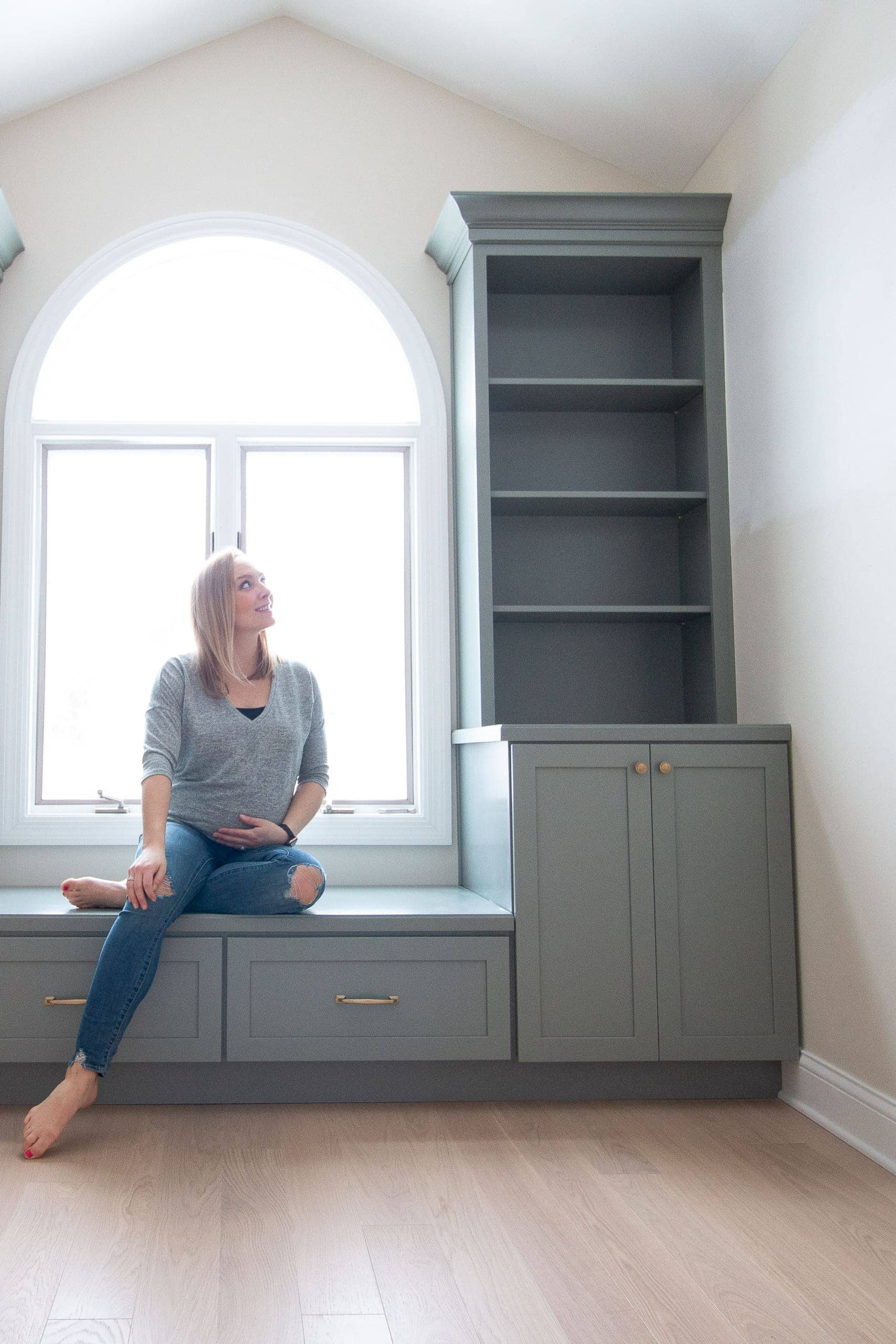 Bookcases in the nursery