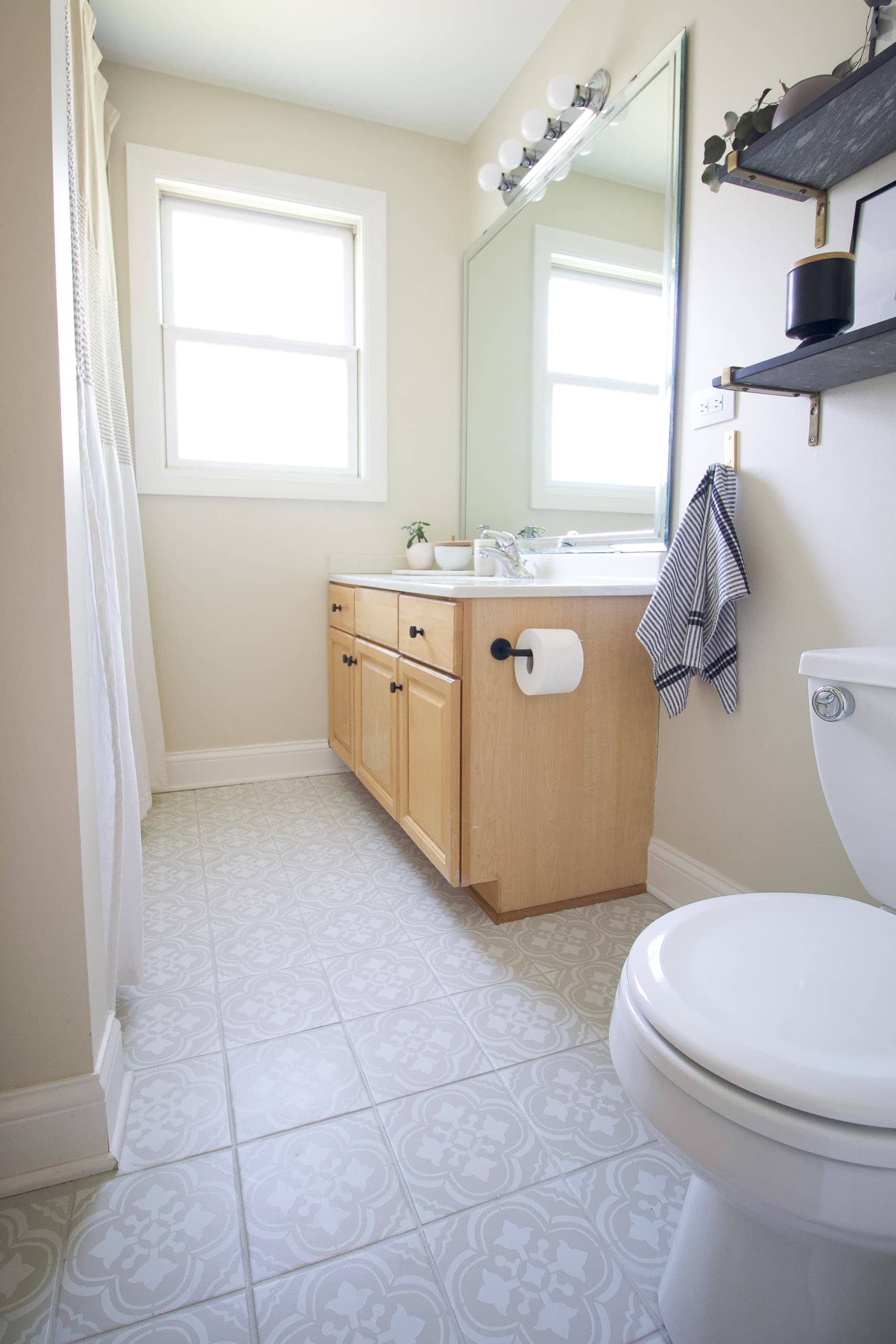 Guest bathroom before painting vanity