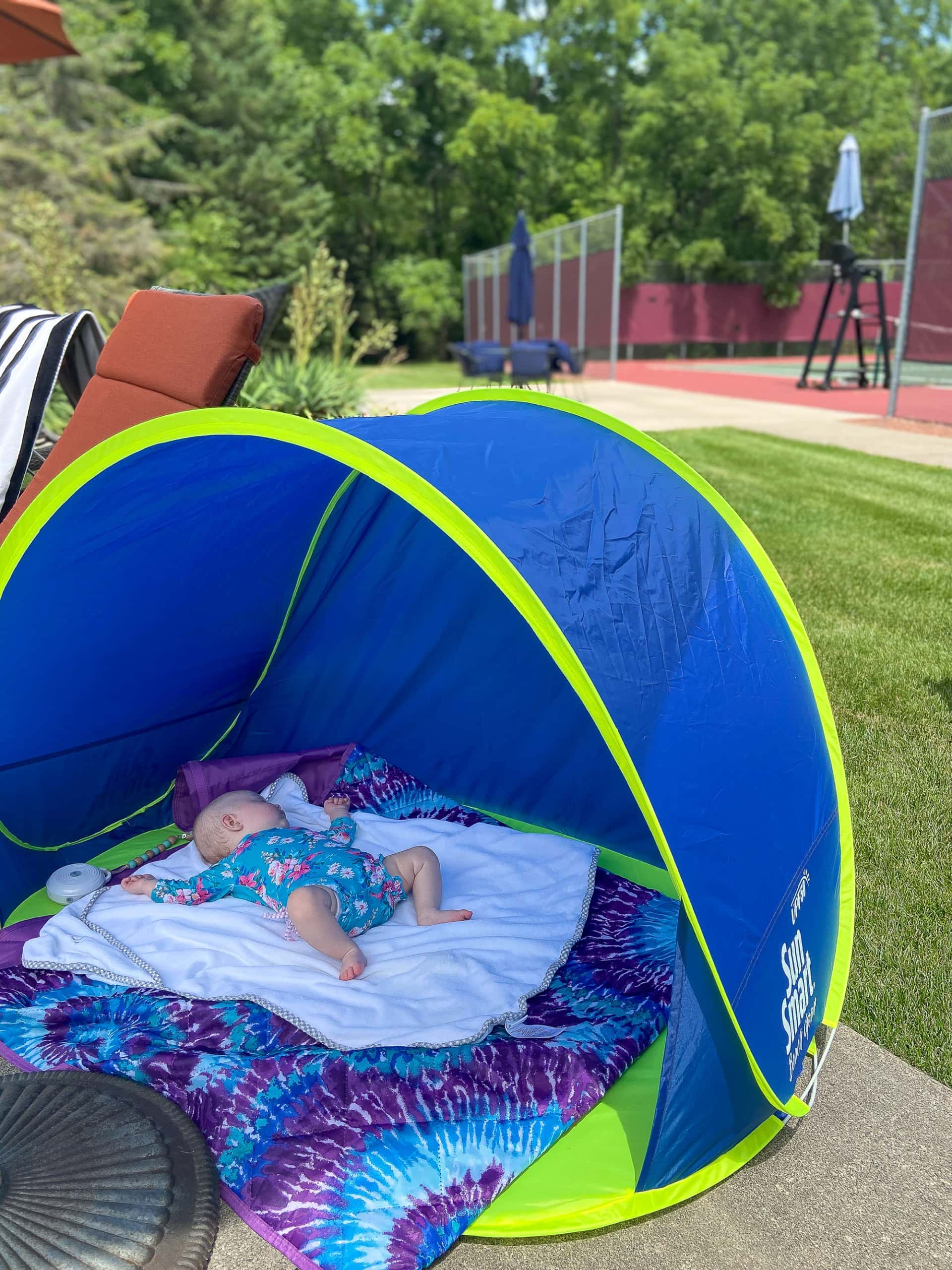 Sun shade for Rory