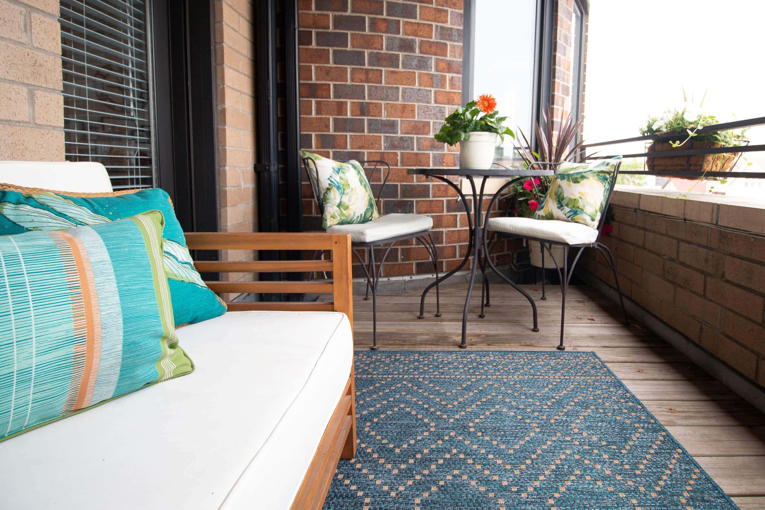 Jan's city balcony