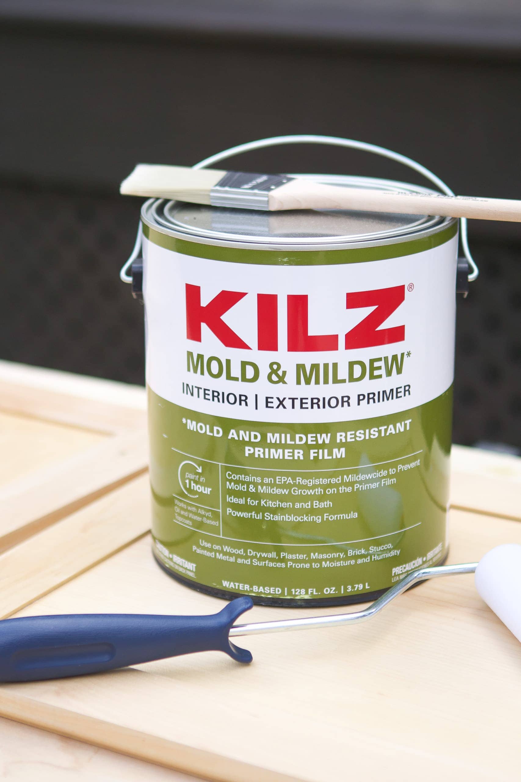 Use the right primer when you paint your cabinets