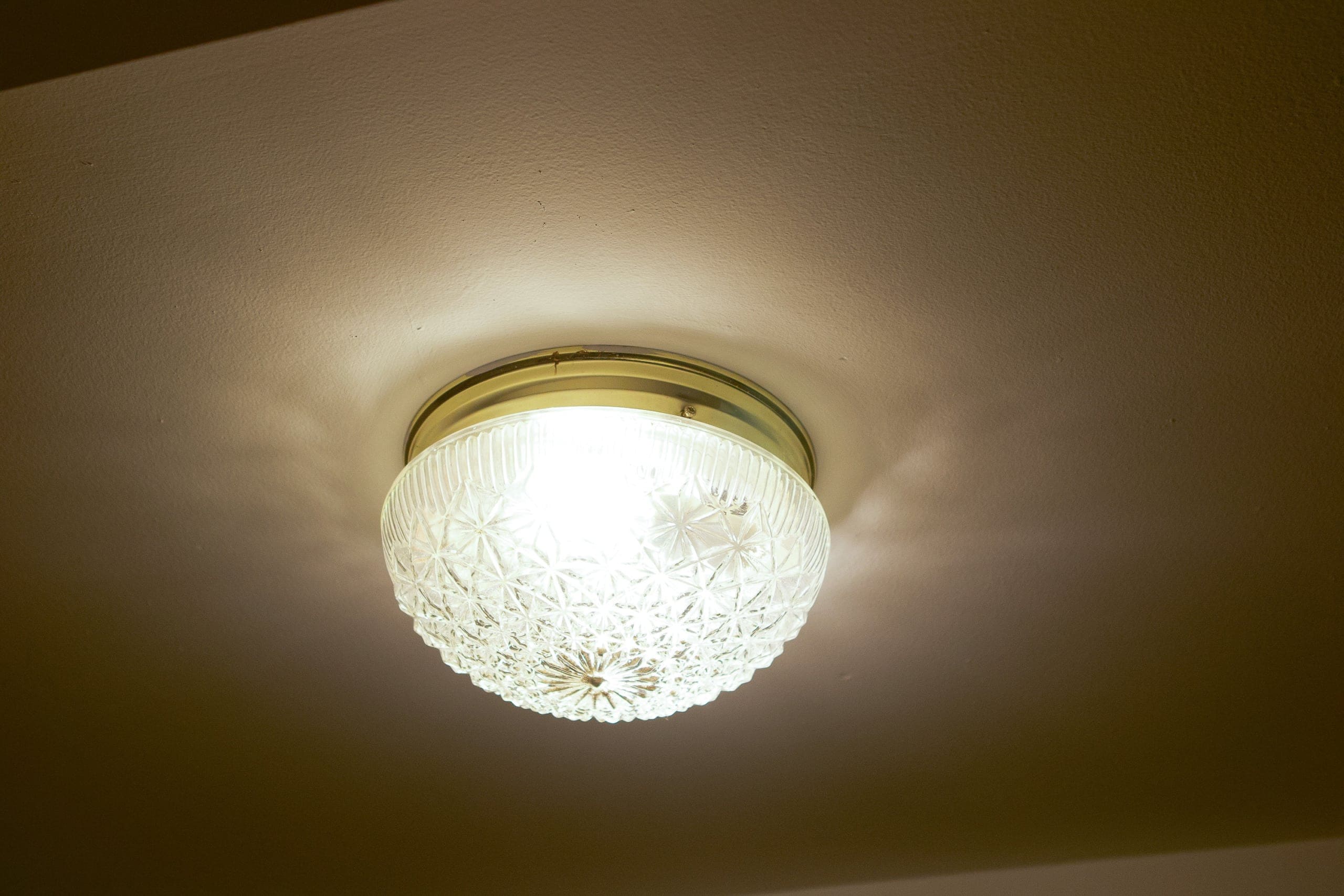 Outdated overhead light