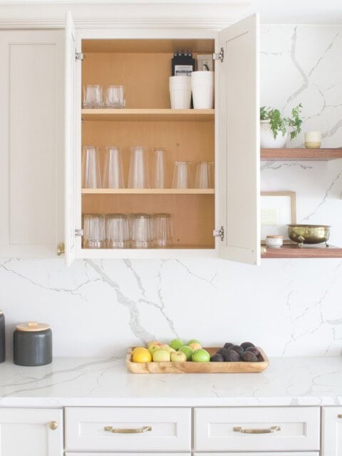 Tips to organize kitchen cabinets and drawers