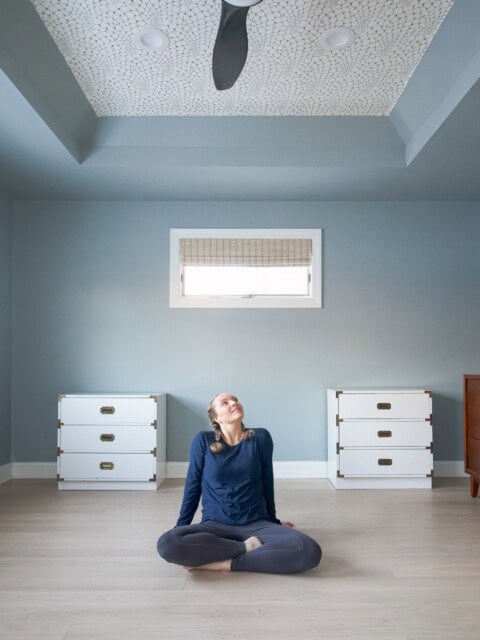 Painting our bedroom gray blue
