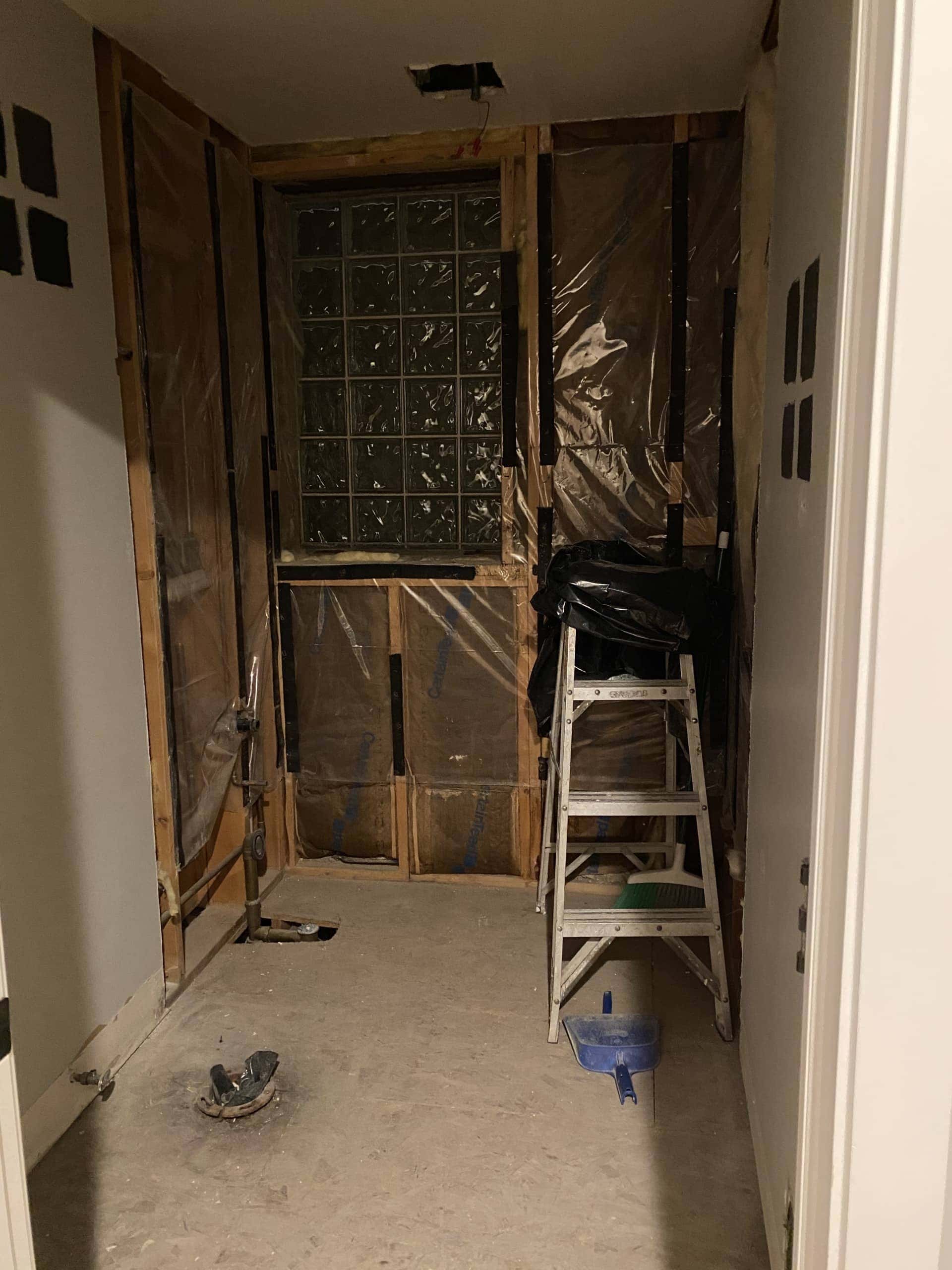 removing a bathtub can be tricky