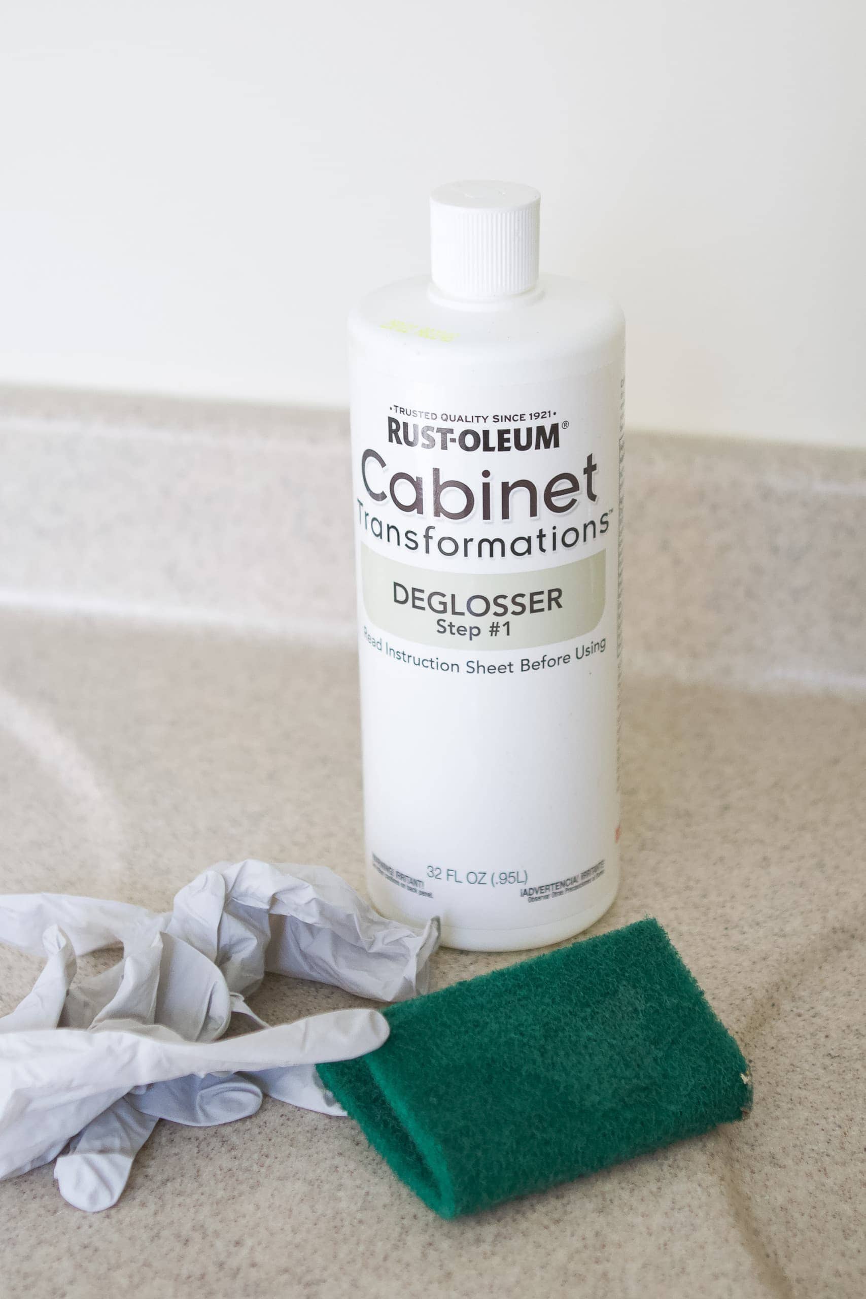my best tips to paint your vanity