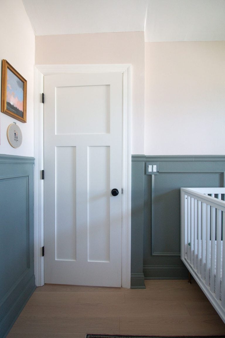 How to paint outlet covers
