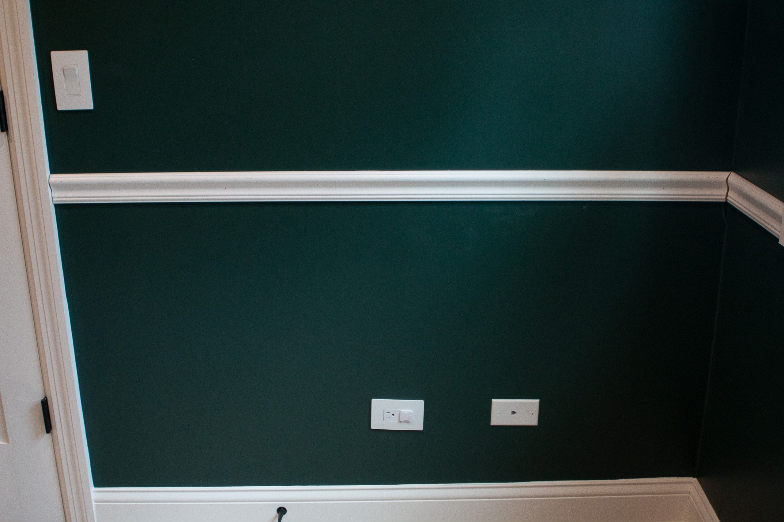 Adding chair rail to your home