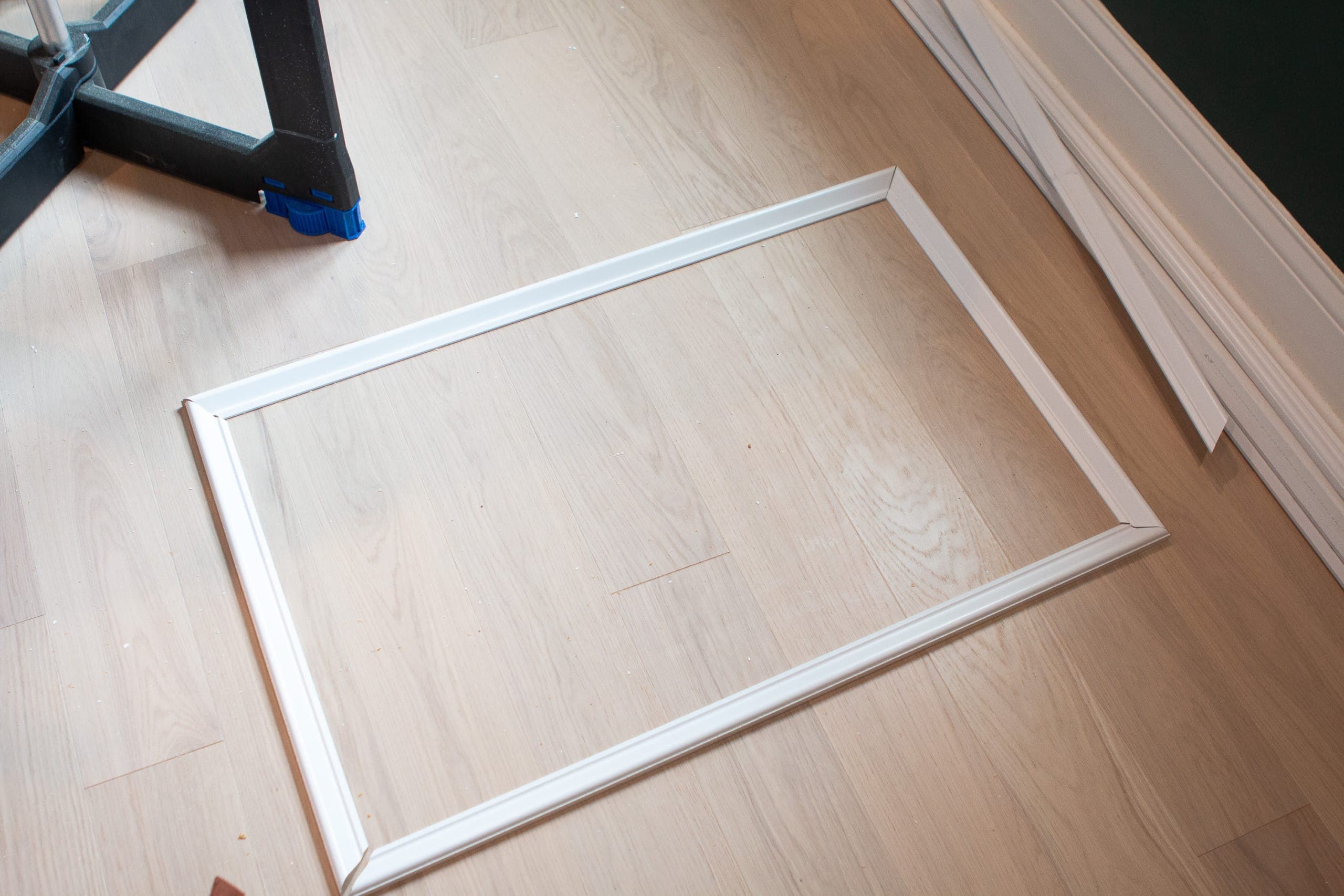 How to add picture frame molding to your walls