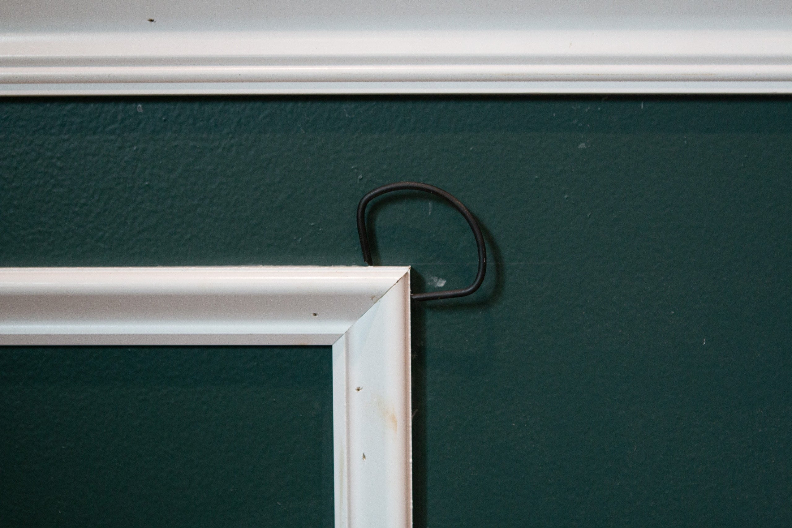 Use corner clamps