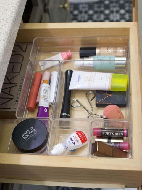 My new organized makeup drawer