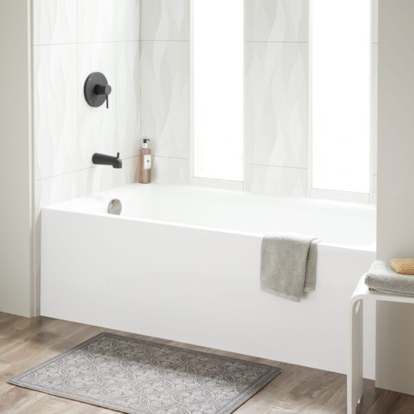 deep bathtub