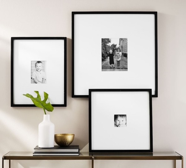 black photo frame
