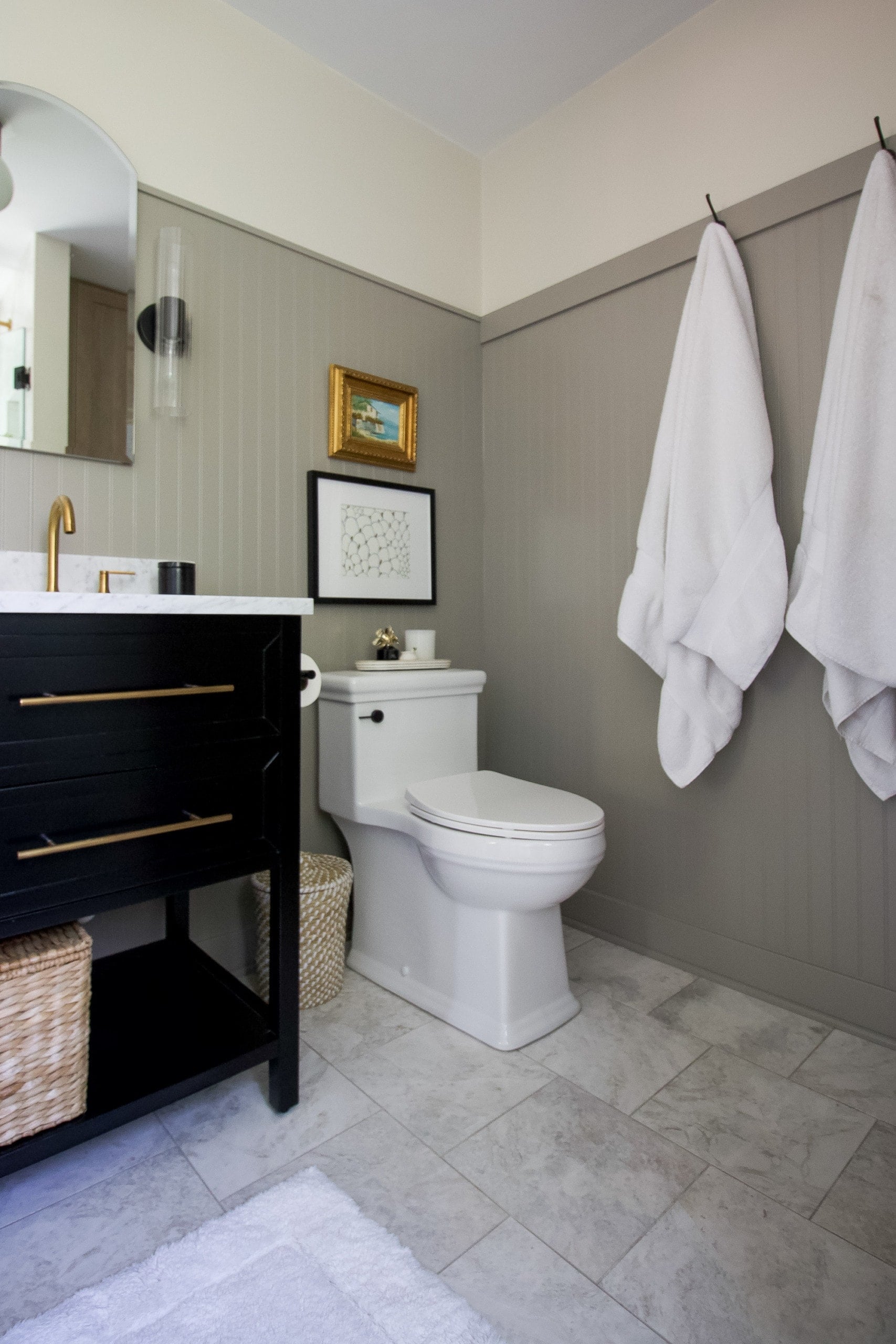 Marble floors in a bathroom
