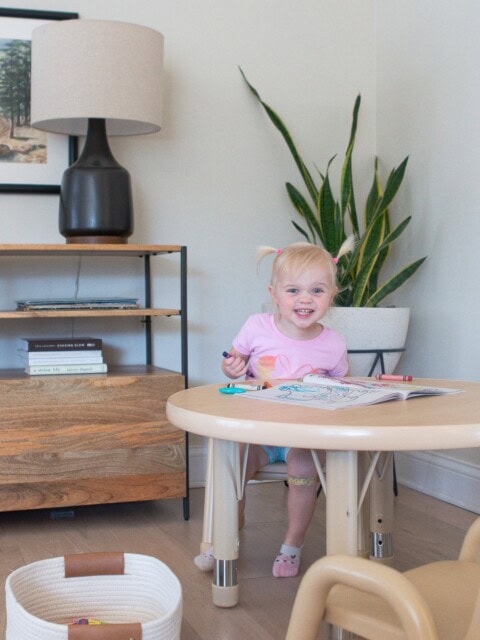 Rory's coloring table