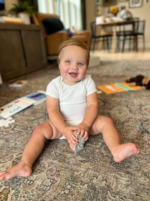 ellis is 1 years old