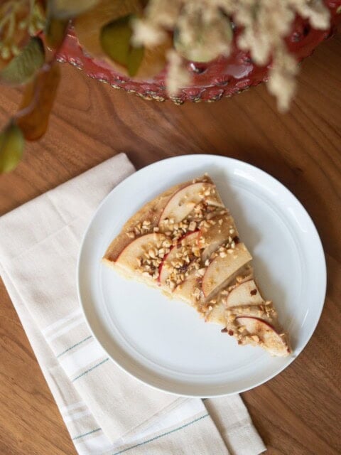 Taffy Apple Pizza recipe