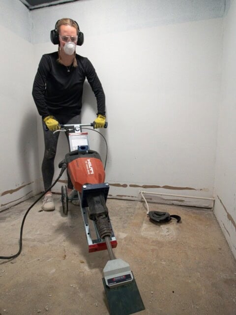 How to use a demo hammer to remove floor tile