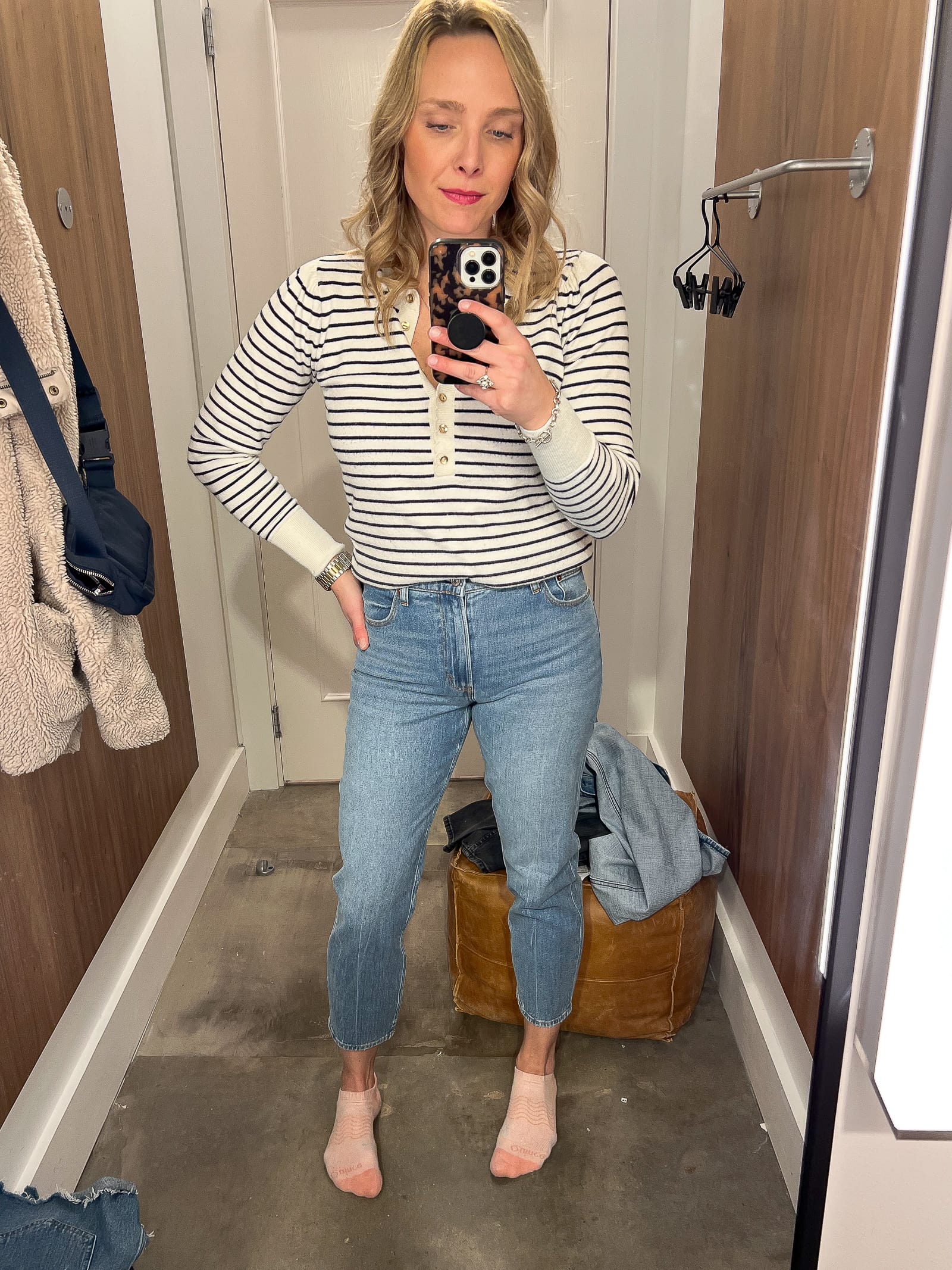 the high rise mom jean from abercrombie and fitch