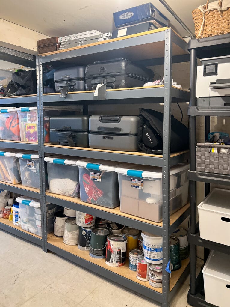 My best tips to declutter your storage room