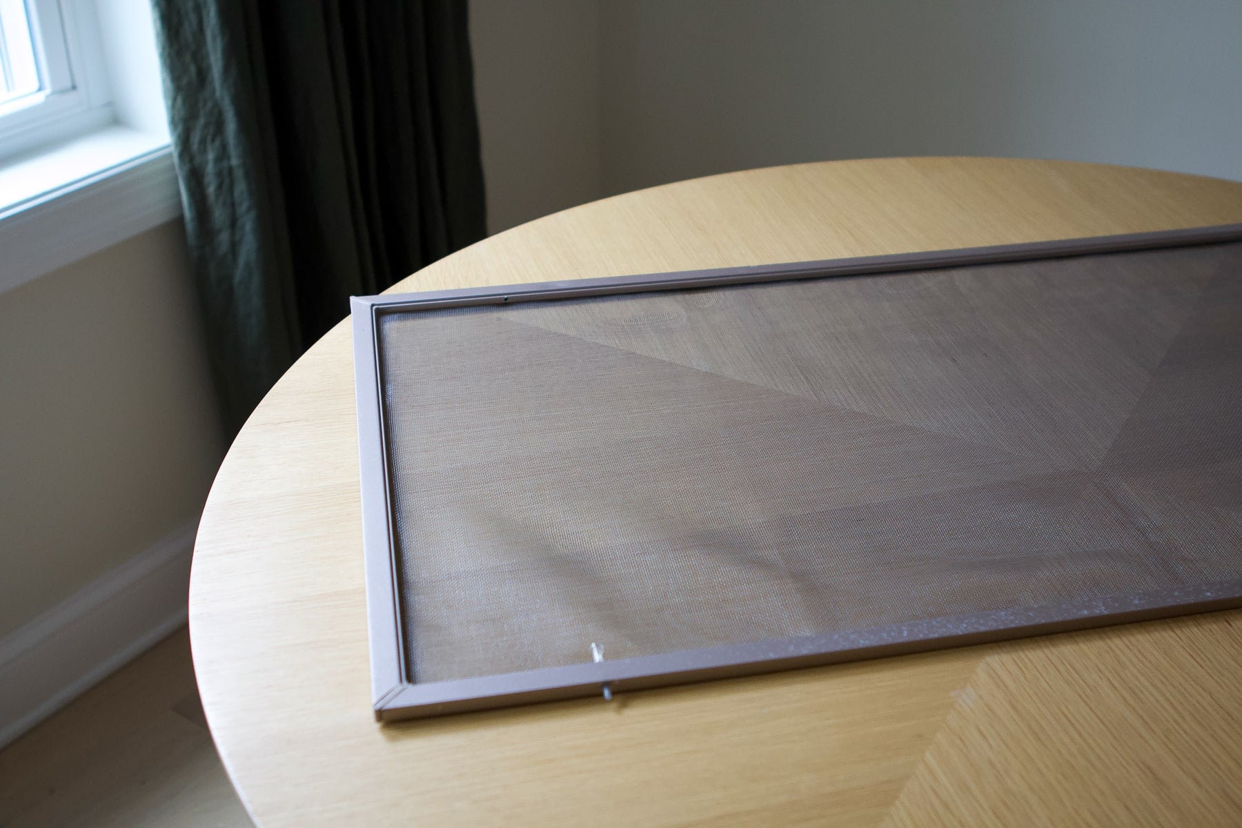 The parts of a window screen