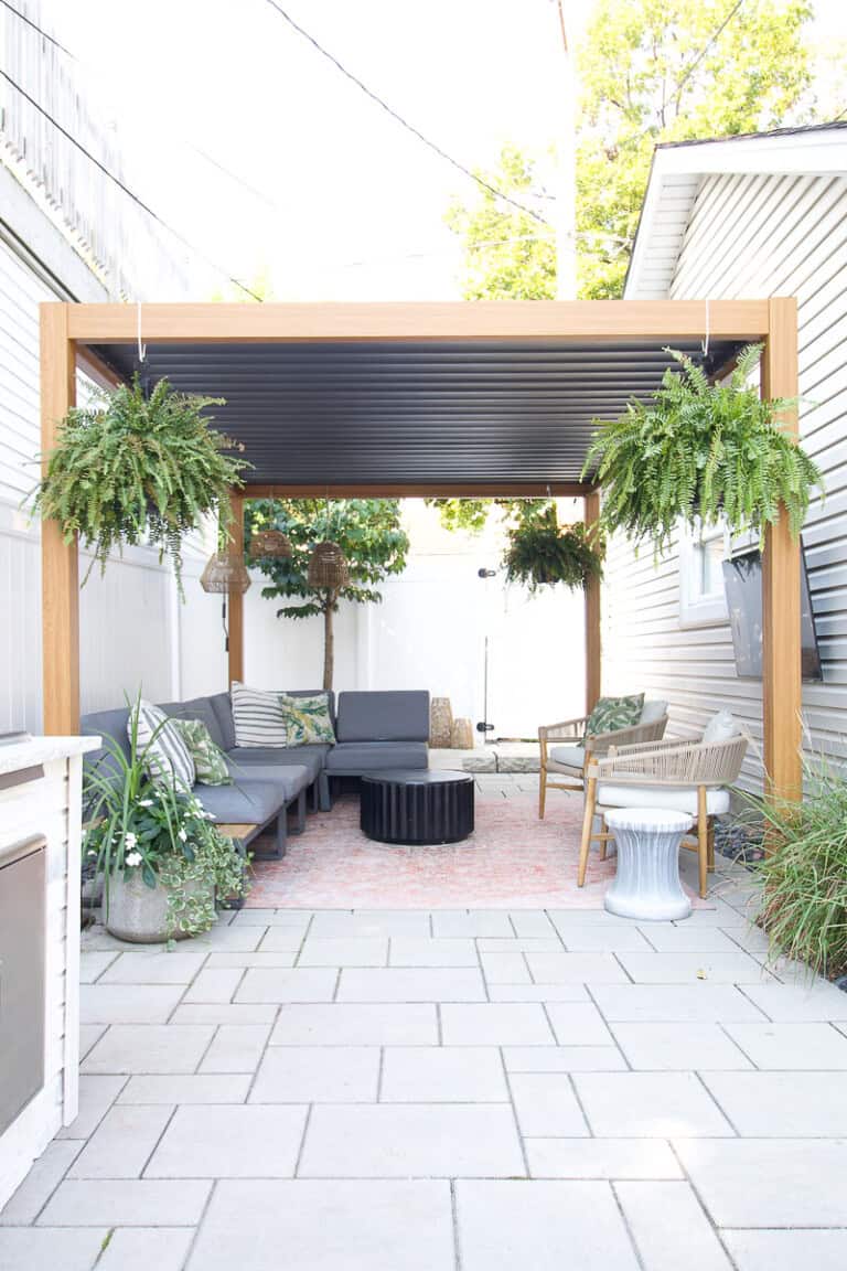 Backyard decorating ideas