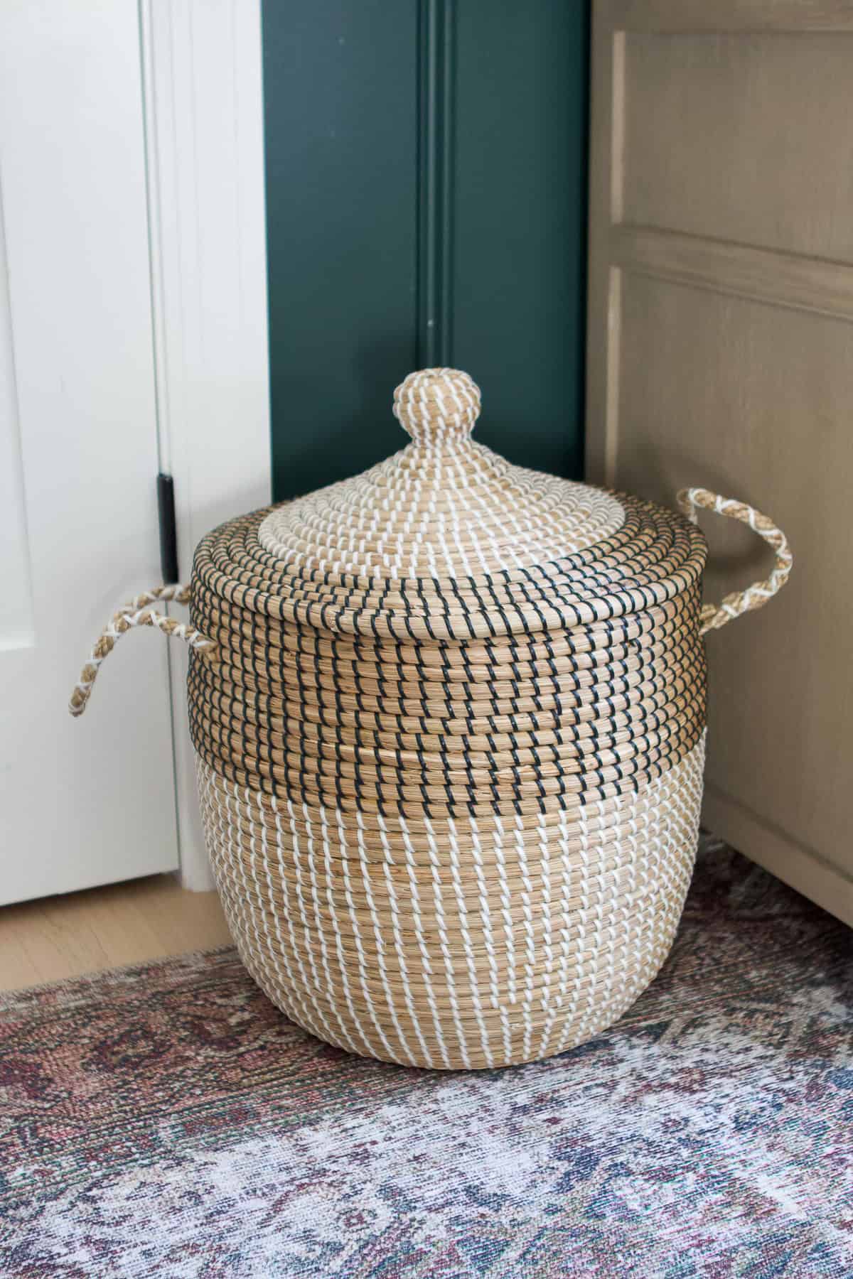 Basket for stuffed animals