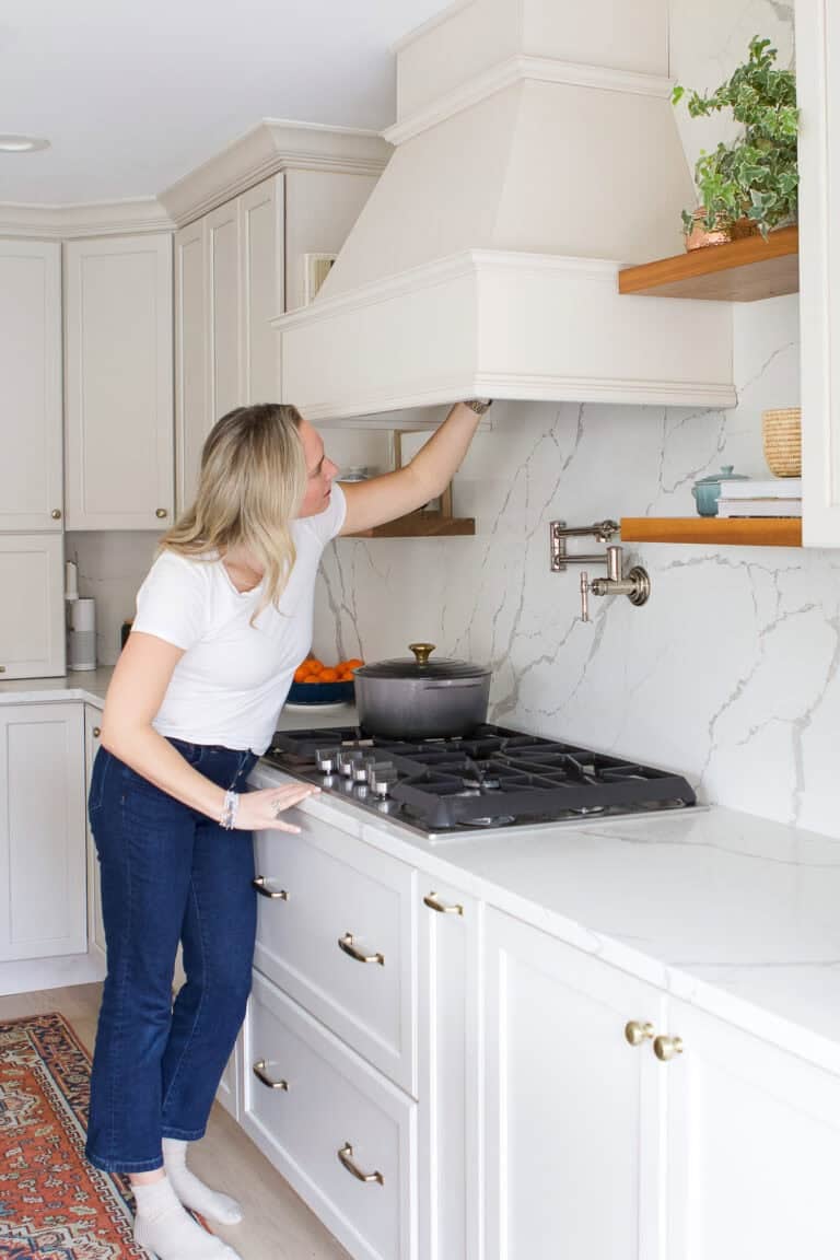 how to clean range hood filters