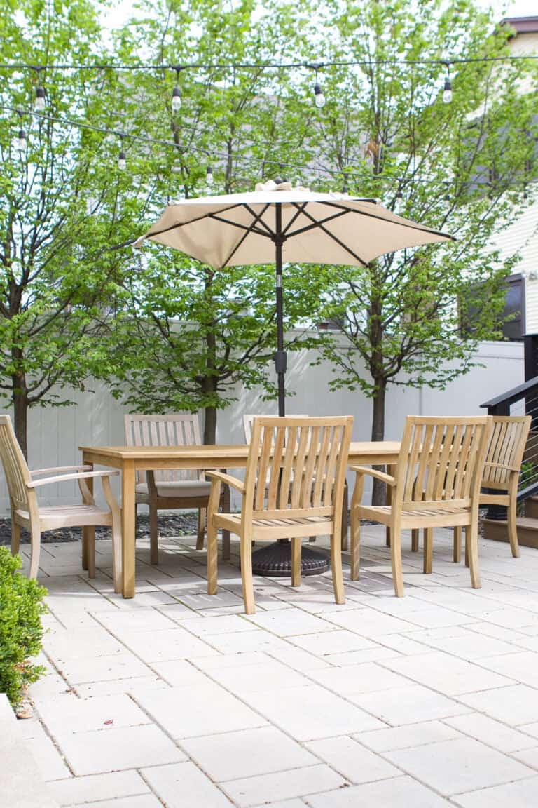 how to clean and maintain teak furniture