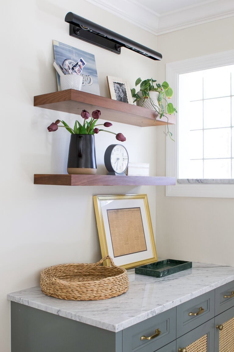 a roundup of the best picture frame lights